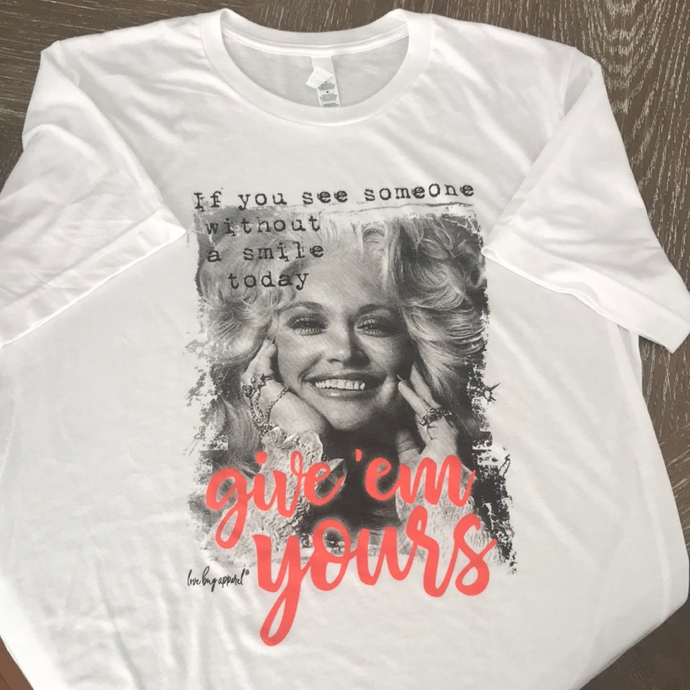 Give 'Em Yours Graphic Short Sleeve Tee - White